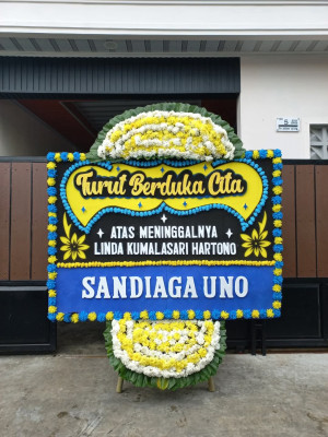 Papan Bunga Duka di Segah