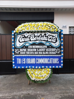 Papan Bunga Duka di Segah